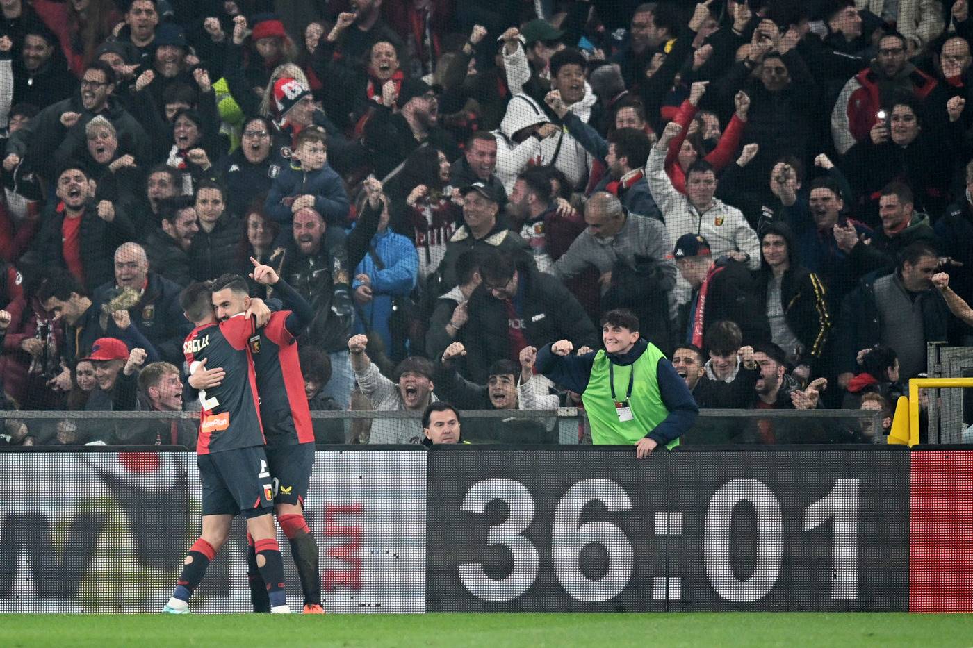 Il Genoa sogna con un pubblico record