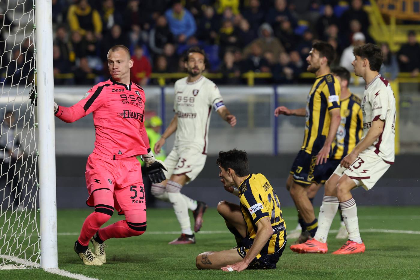 Alla Juve Stabia il derby campano