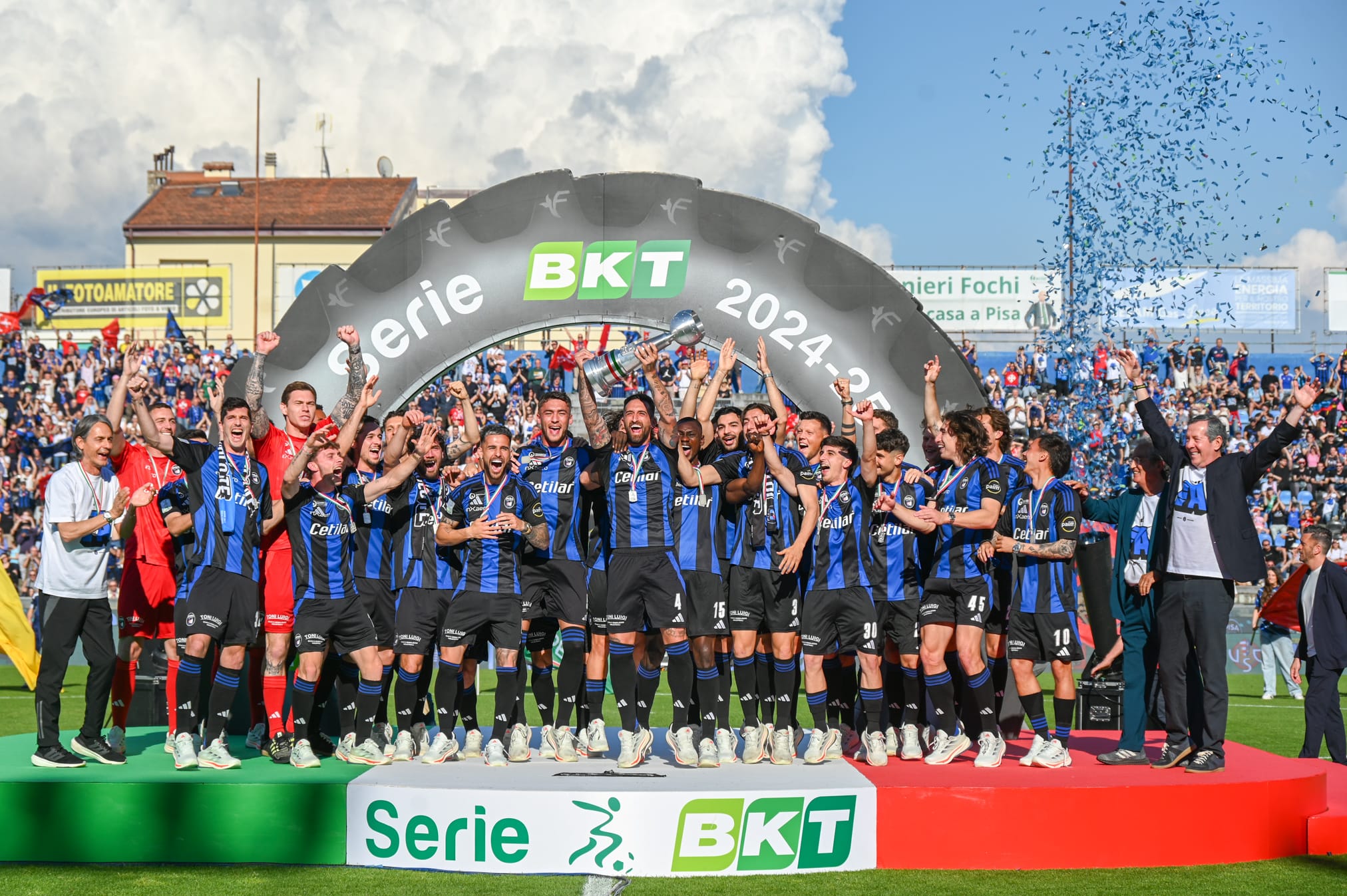 Pisa, grande festa alla Cetilar Arena