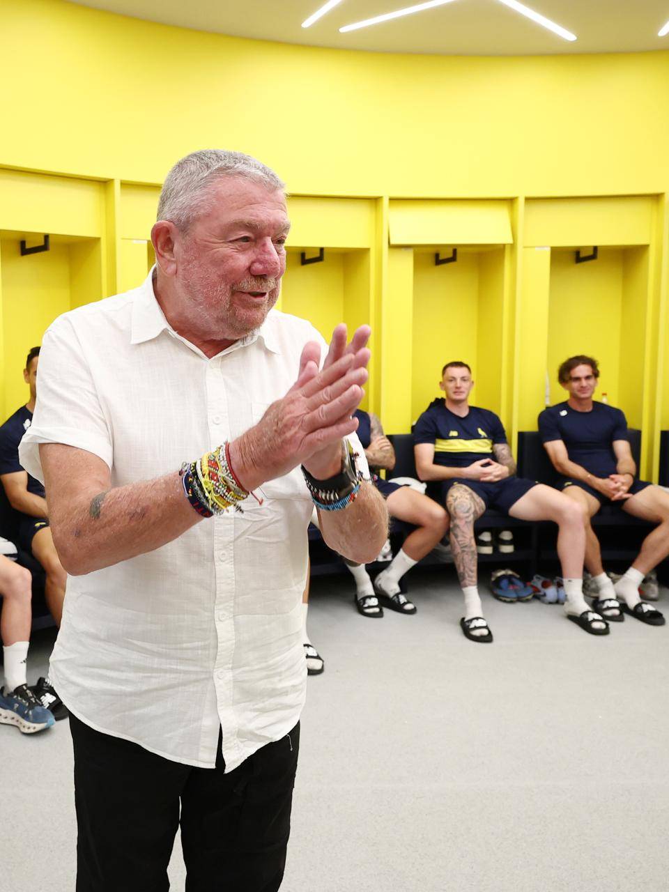 Il Modena vola nel futuro: il primo allenamento al "Nido" accende i sogni