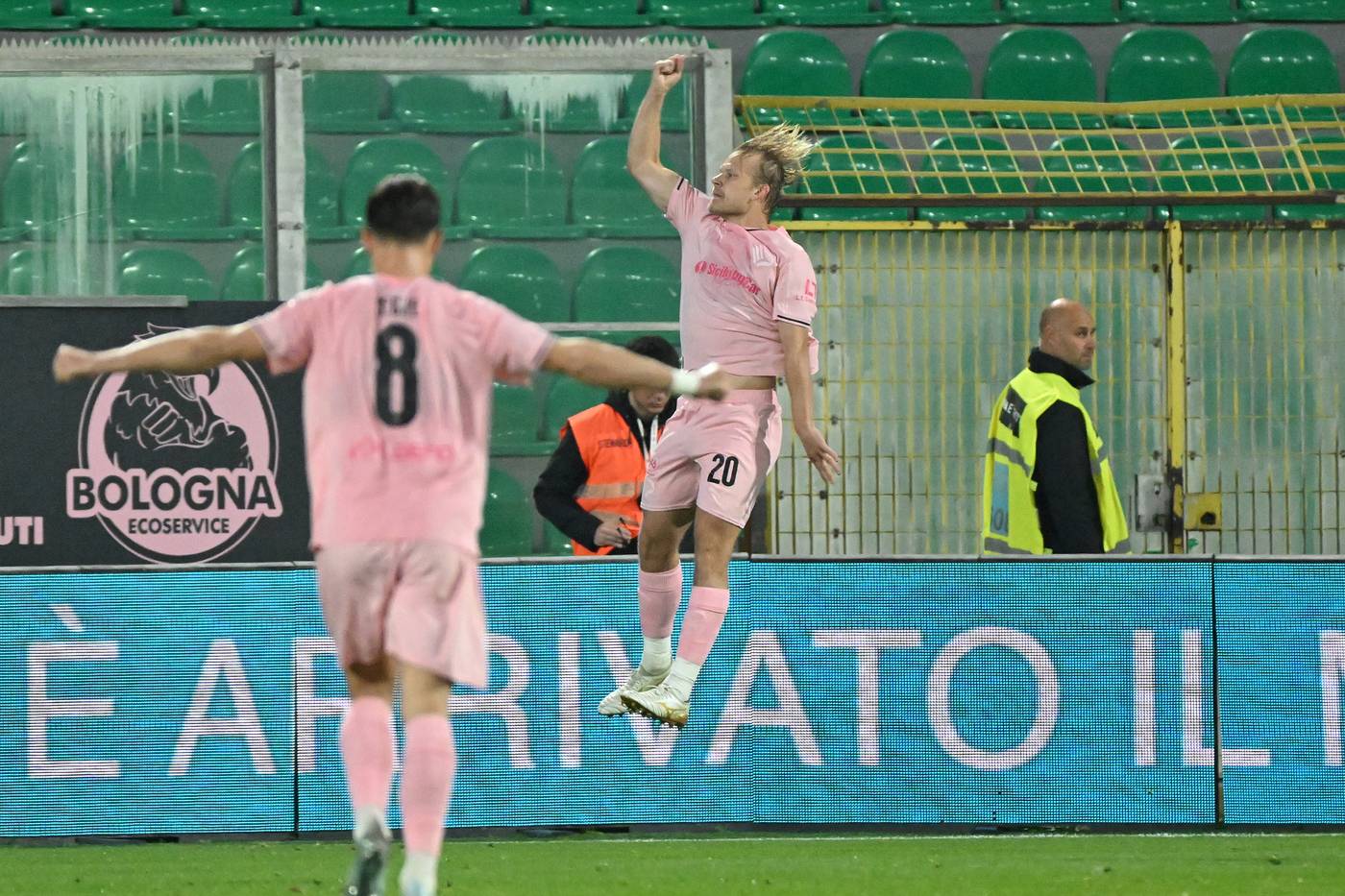Il Palermo non fallisce, passano anche Cremonese e Pisa